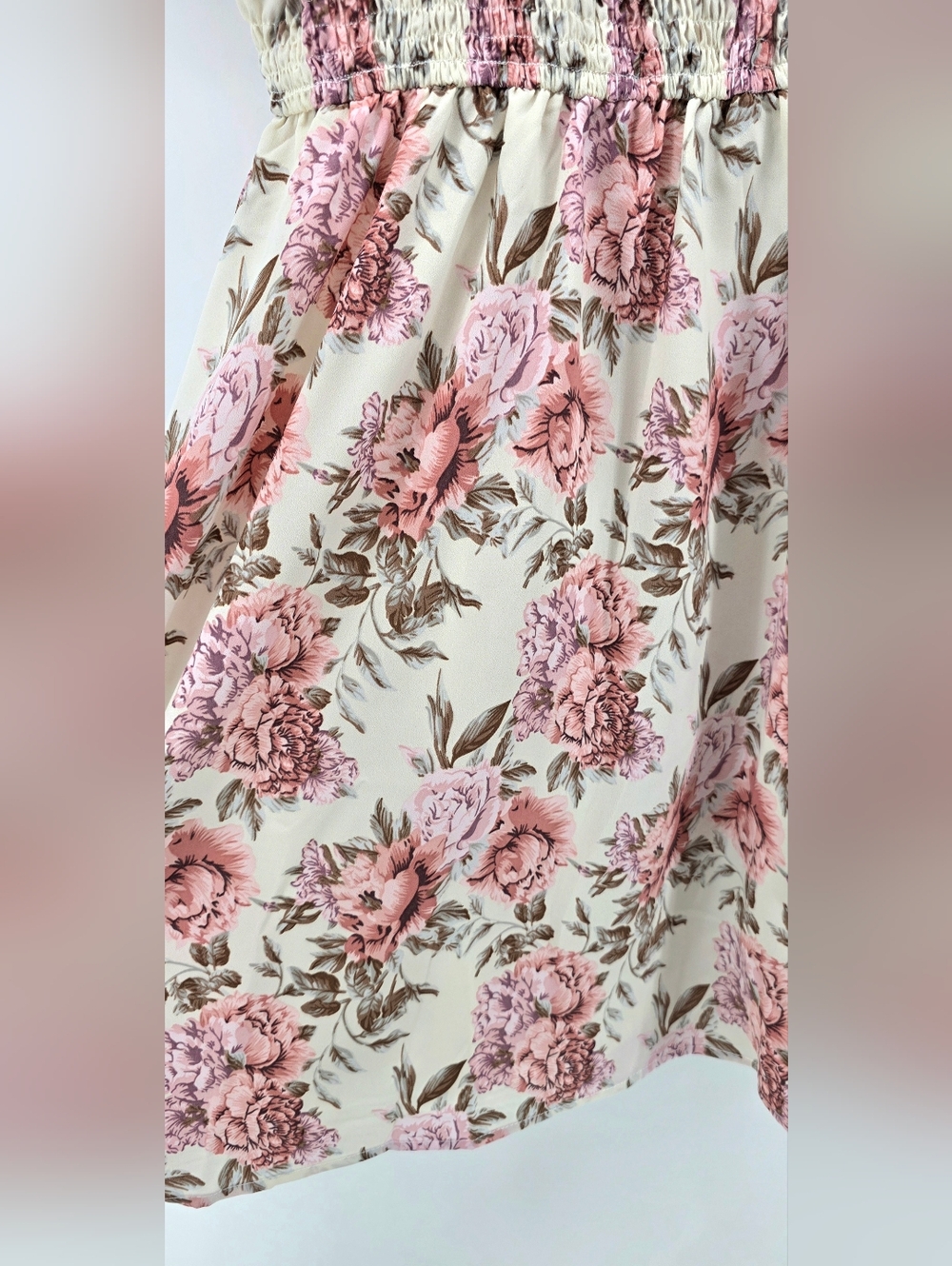 Hayden Los Angeles Boutique Floral Puff Sleeve Smocked Mini Dress – Size L - Picture 10 of 16